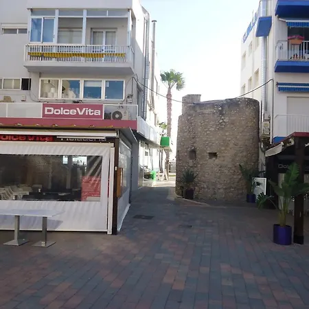 Ermitana Apartman *